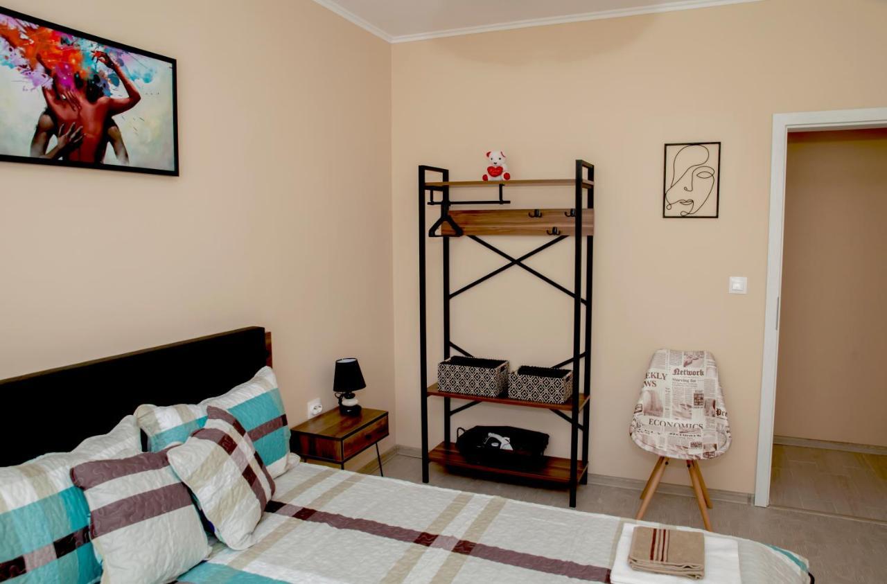 Stadium Apartments Veliko Tarnovo Kültér fotó